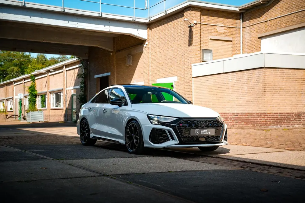 Audi RS3 2.5 TFSI RS 3 quattro Panoramadak B&O HUD uit 2023, foto 6