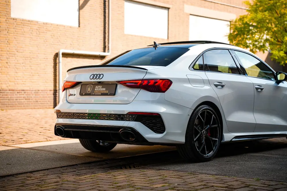 Audi RS3 2.5 TFSI RS 3 quattro Panoramadak B&O HUD uit 2023, foto 8
