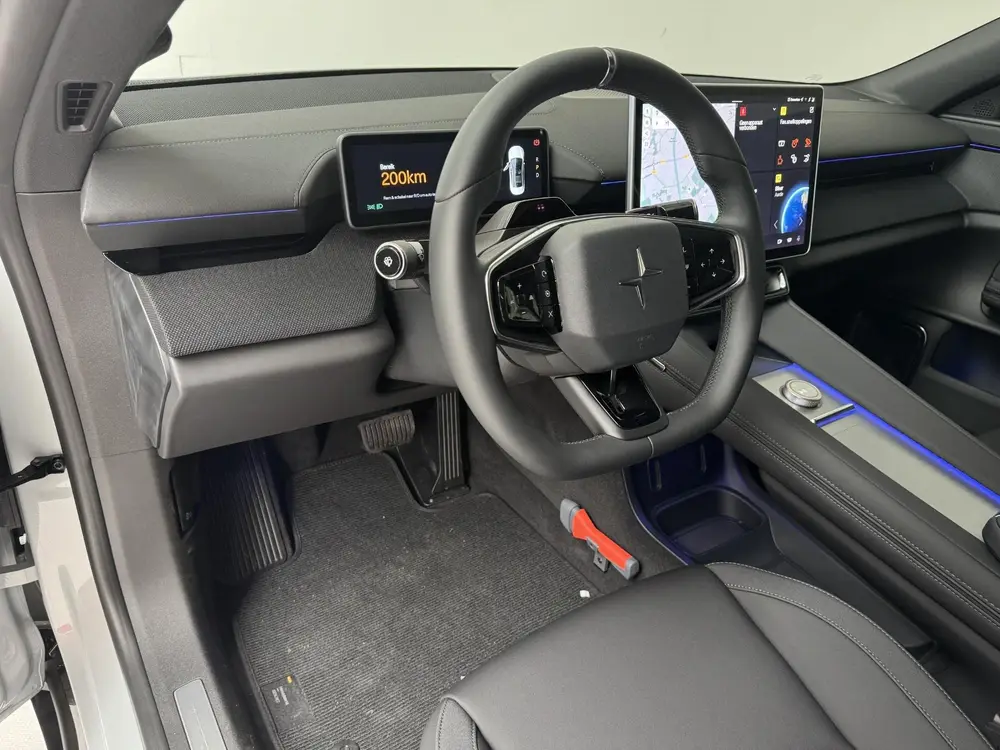 Polestar 4 Long Range Single motor 100 kWh uit 2025, foto 20