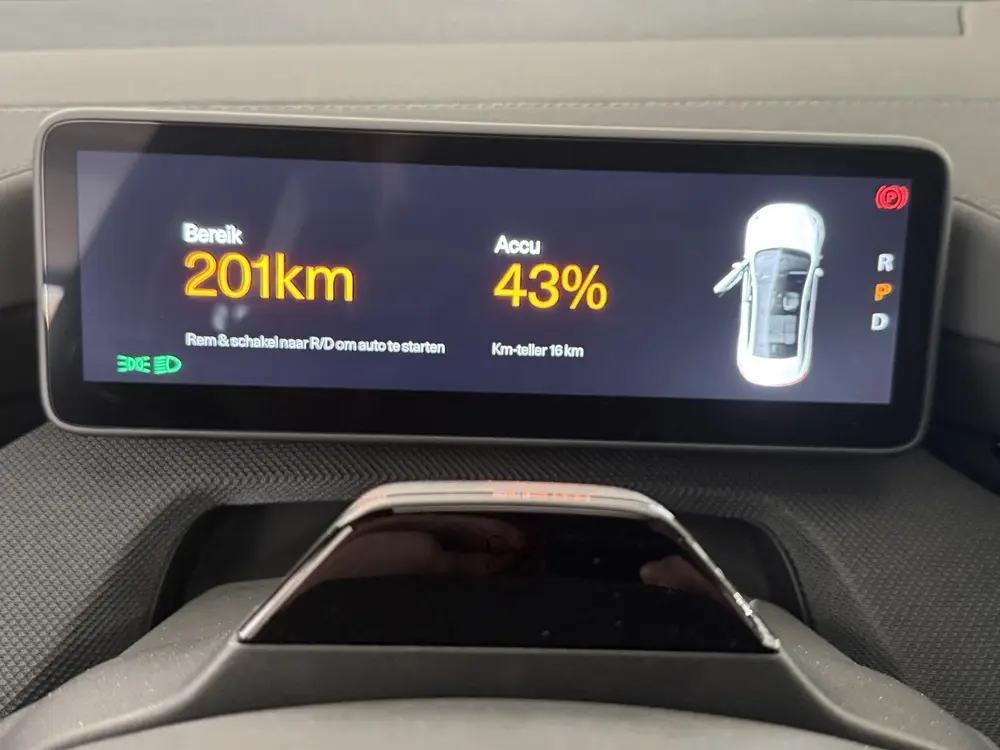 Polestar 4 Long Range Single motor 100 kWh uit 2025, foto 4