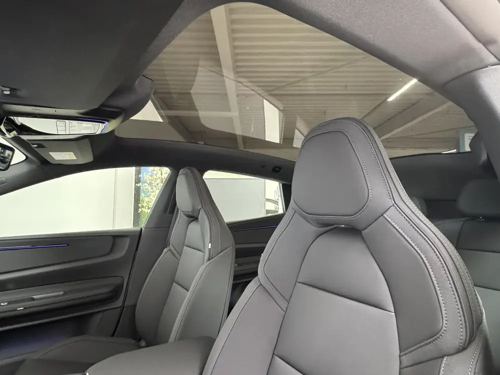 Polestar 4 Long Range Single motor 100 kWh uit 2025, foto 7