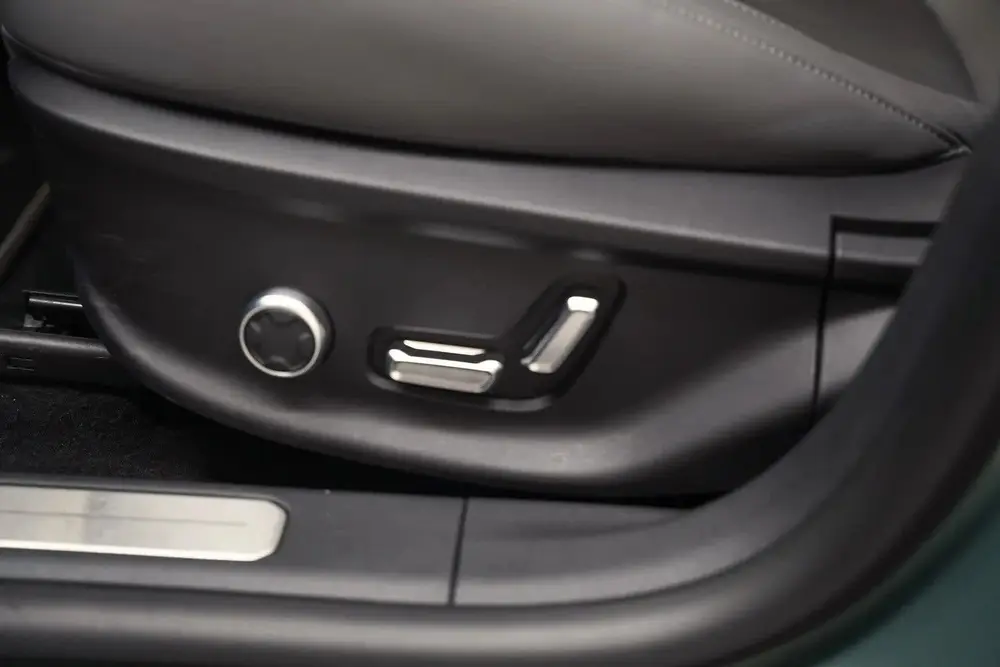 Zeekr X 69 kWh Long Range RWD [ Panorama HUD Yamaha-audio Le uit 2024, foto 13
