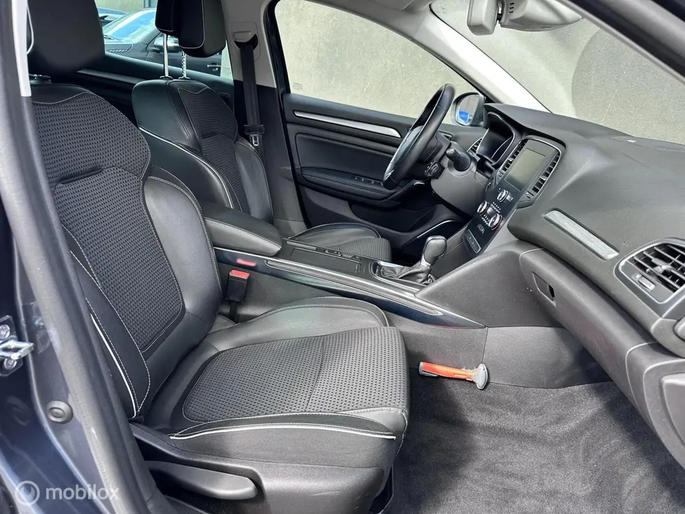Renault Megane Mégane 1.3 TCe Bose uit 2019, foto 14