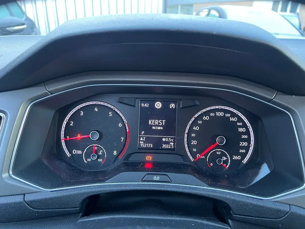 Volkswagen T-Roc 1.0 TSI Style Business Navi Camera Trekhaak uit 2022, foto 14
