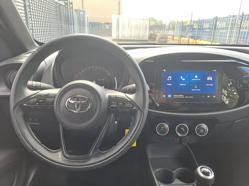 Toyota Aygo X 1.0 VVT-i MT Play uit 2024, foto 16