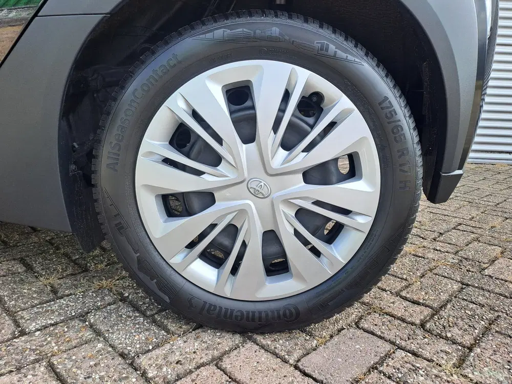 Toyota Aygo X 1.0 VVT-i MT Play uit 2024, foto 8