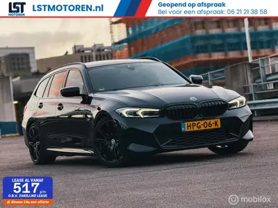 BMW 3-serie 330e M Sport Panoramadak HUD Trekhaak Ap uit 2022