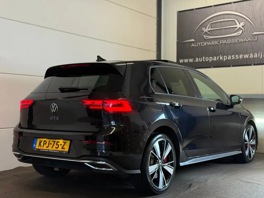 Volkswagen Golf 1.4 eHybrid GTE Pano, ACC, Sfeerverlichting uit 2021, foto 6