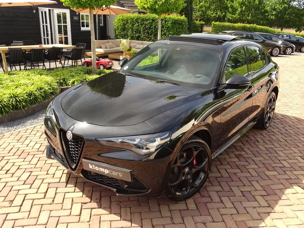 Alfa Romeo Stelvio 2.0 T GME AWD Veloce uit 2024, foto 4