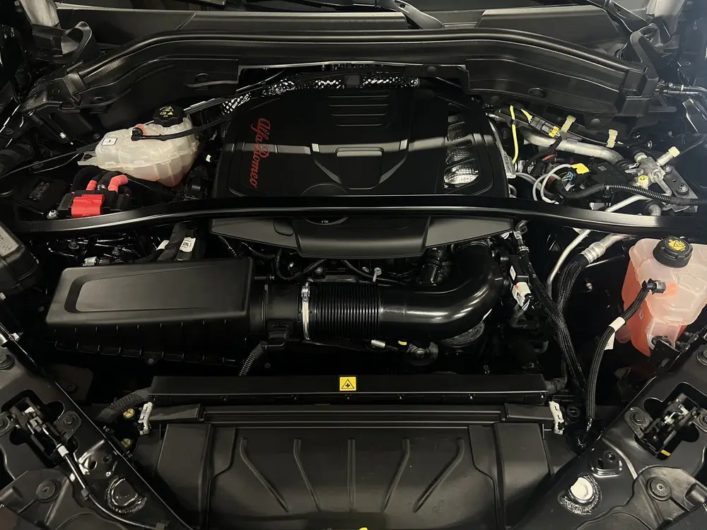 Alfa Romeo Stelvio 2.0 T GME AWD Veloce uit 2024, foto 5