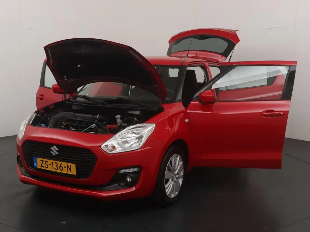 Suzuki Swift 1.2 Select uit 2019, foto 17
