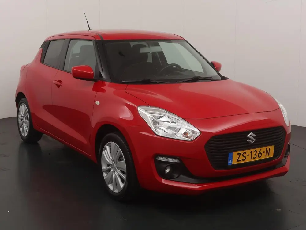 Suzuki Swift 1.2 Select uit 2019, foto 7