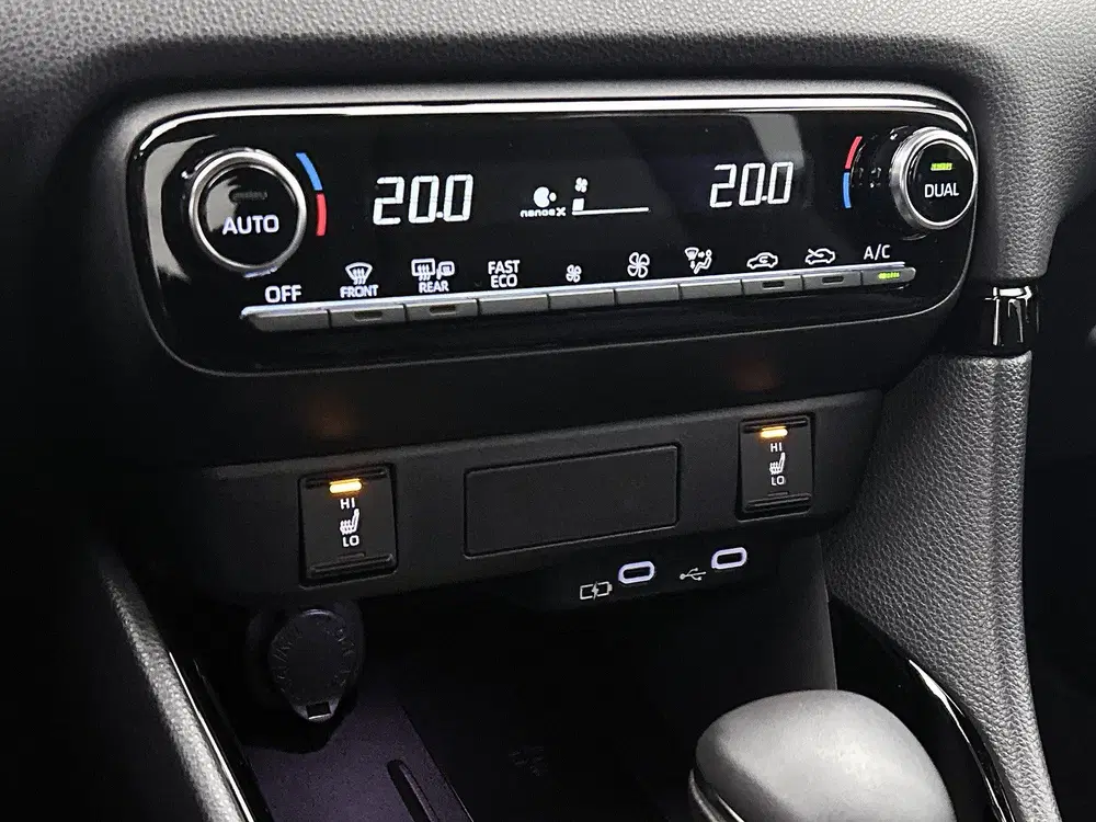 Toyota Yaris 1.5 Hybrid 130 Executive (bj 2026 uit 2026, foto 10