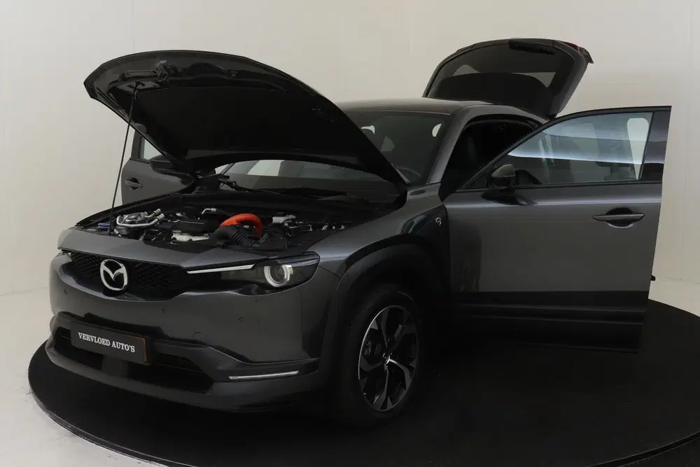 Mazda MX-30 E-SKYACTIV R-EV 170 EXCLUSIVE-LINE -ADAP.C uit 2025, foto 17