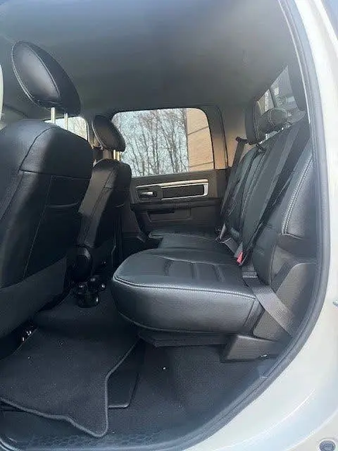 Dodge RAM 5.7 V8 4x4 Crew Cab 6 PERS CLASSIC uit 2022, foto 11