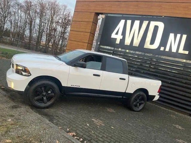 Dodge RAM 5.7 V8 4x4 Crew Cab 6 PERS CLASSIC uit 2022, foto 5