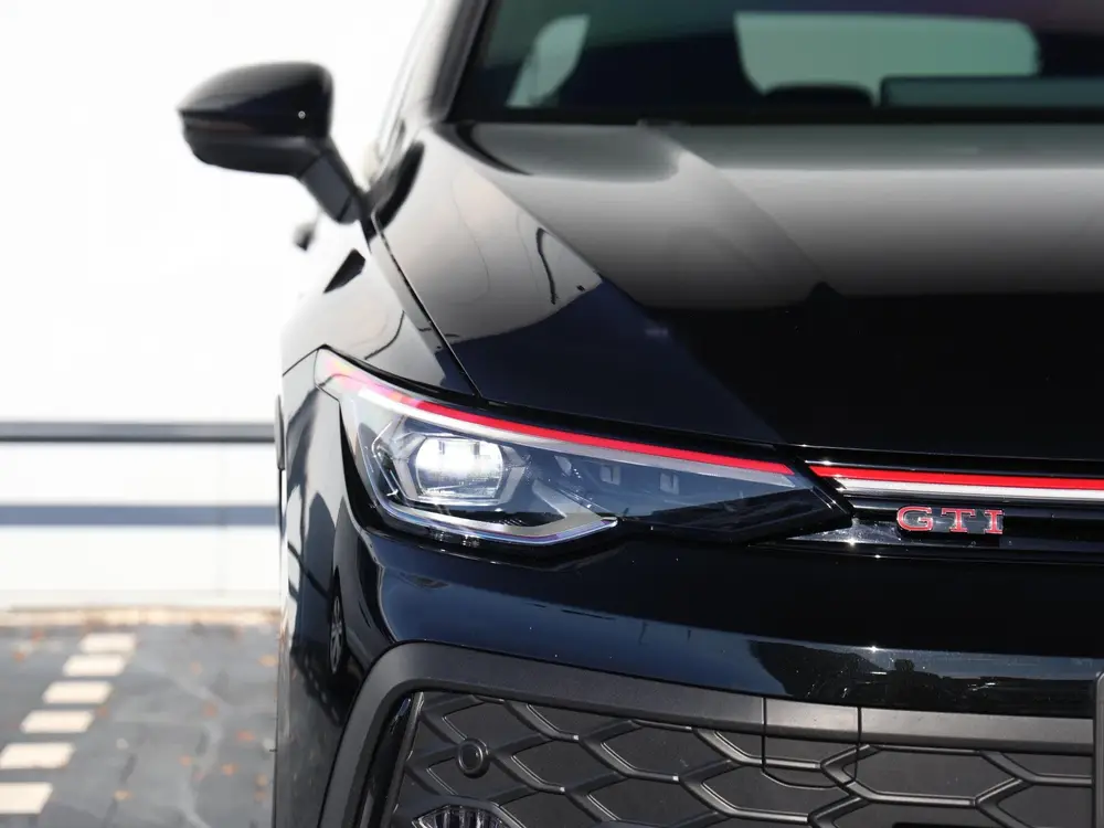 Volkswagen Golf 2.0 TSI GTI 265 pk DSG | NL-Auto | Panoramad uit 2025, foto 15