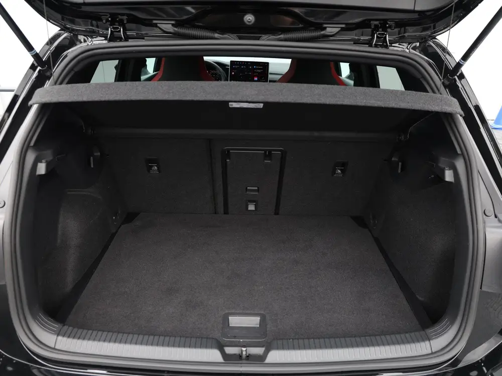 Volkswagen Golf 2.0 TSI GTI 265 pk DSG | NL-Auto | Panoramad uit 2025, foto 20