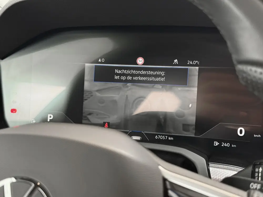 Volkswagen Touareg 3.0 TSi eHybrid 4MOTION R LINE - NACHTZIC uit 2023, foto 10