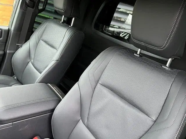 Toyota Land Cruiser 2.8 D-4D AUT 4WD EXEC SWVAN BPM VRIJ uit 2024, foto 13