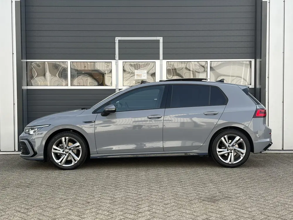 Volkswagen Golf 1.0 eTSI 110kW R-Line DSG | Pano | LED uit 2024, foto 5