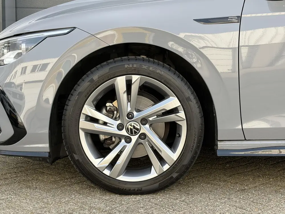 Volkswagen Golf 1.0 eTSI 110kW R-Line DSG | Pano | LED uit 2024, foto 6