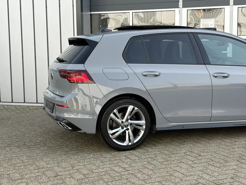 Volkswagen Golf 1.0 eTSI 110kW R-Line DSG | Pano | LED uit 2024, foto 8
