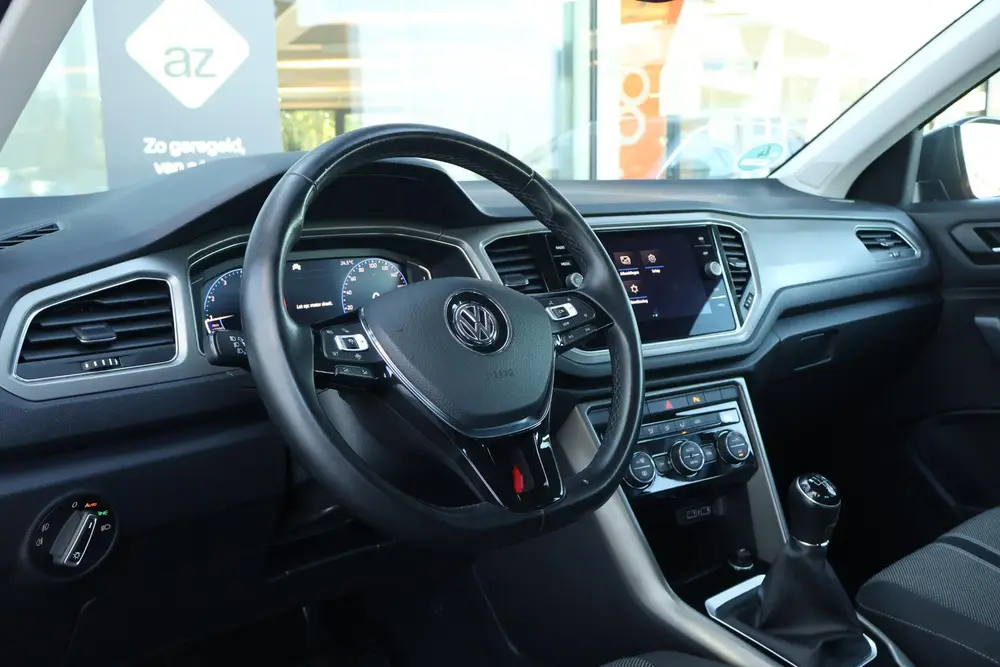 Volkswagen T-Roc 1.0 TSI Style / DAB / Adaptive Cruise / Tre uit 2020, foto 20