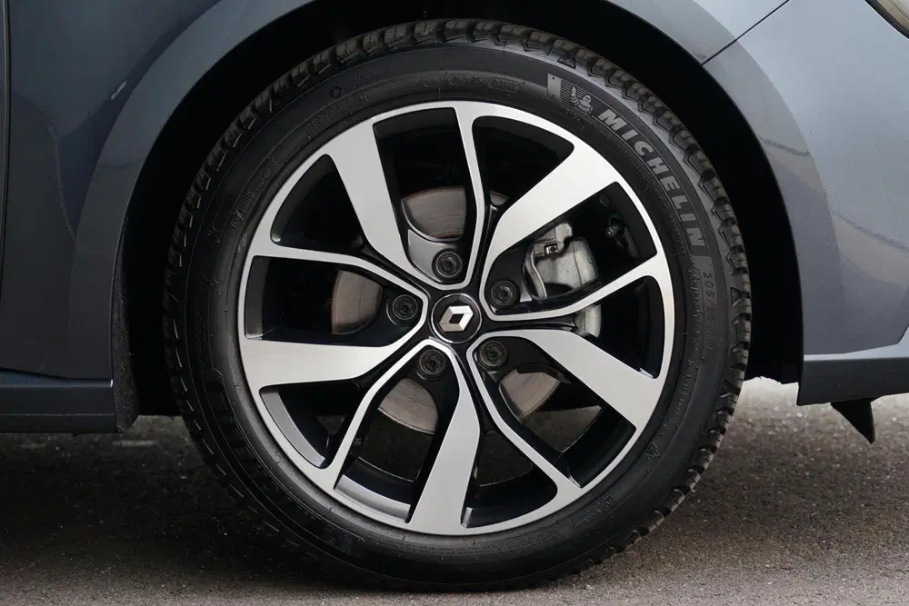 Renault Megane 1.3 TCe Bose aut. R-Link uit 2019, foto 3