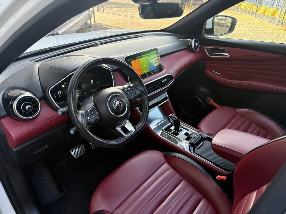 MG EHS 1.5 TGDI Luxury | Panorama Dak | Navi | Camera | Auto uit 2022, foto 12