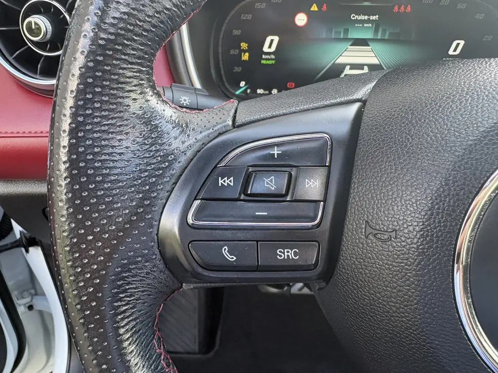 MG EHS 1.5 TGDI Luxury | Panorama Dak | Navi | Camera | Auto uit 2022, foto 15