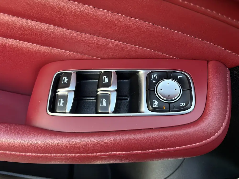 MG EHS 1.5 TGDI Luxury | Panorama Dak | Navi | Camera | Auto uit 2022, foto 18
