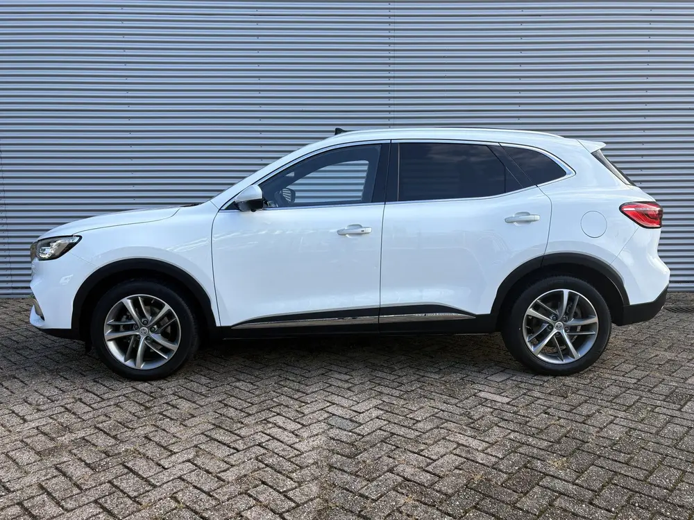 MG EHS 1.5 TGDI Luxury | Panorama Dak | Navi | Camera | Auto uit 2022, foto 2
