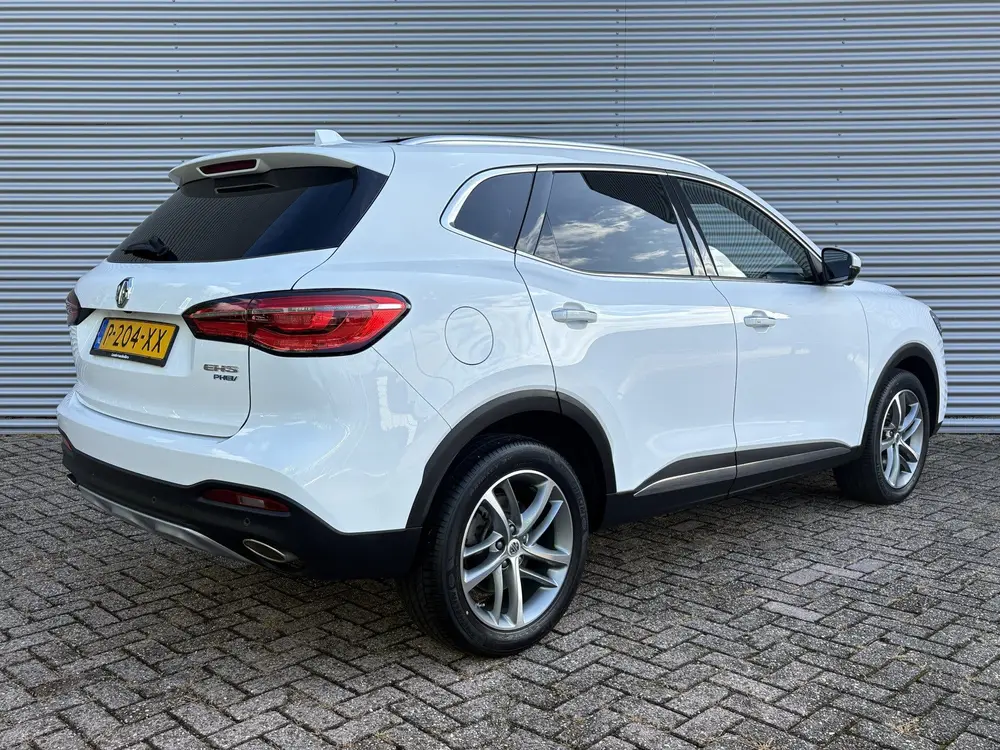 MG EHS 1.5 TGDI Luxury | Panorama Dak | Navi | Camera | Auto uit 2022, foto 4