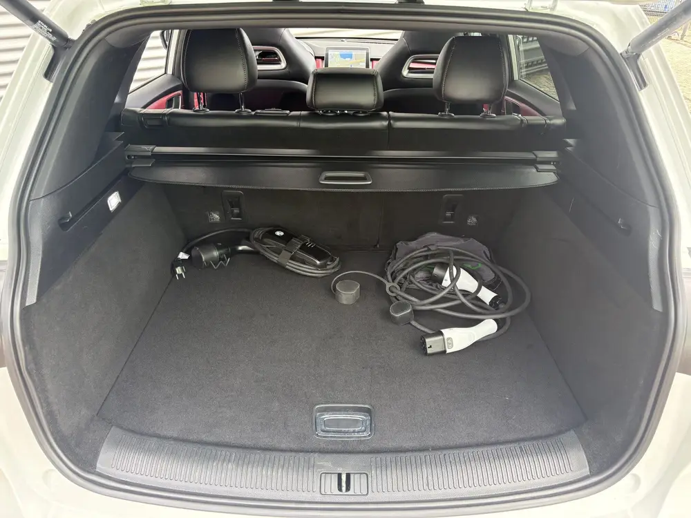 MG EHS 1.5 TGDI Luxury | Panorama Dak | Navi | Camera | Auto uit 2022, foto 9
