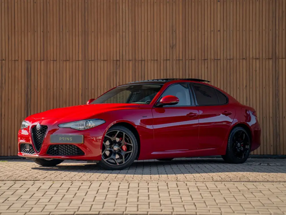 Alfa Romeo Giulia 2.2 Sprint | Panoramadak | Veloce stoelen uit 2021, foto 13