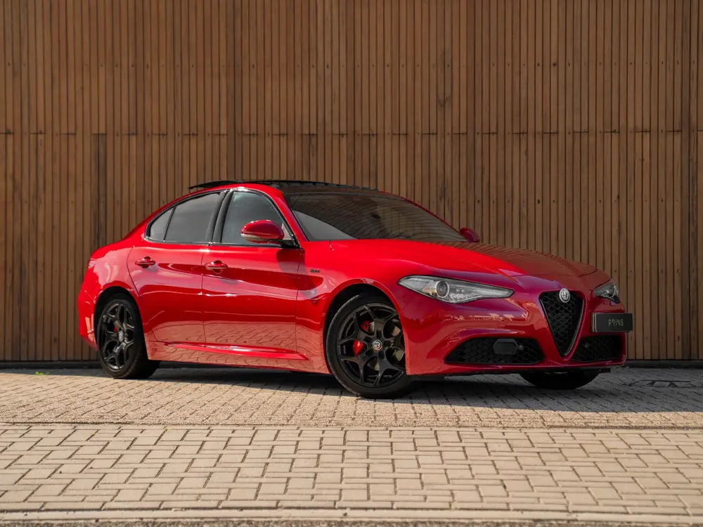 Alfa Romeo Giulia 2.2 Sprint | Panoramadak | Veloce stoelen uit 2021, foto 3