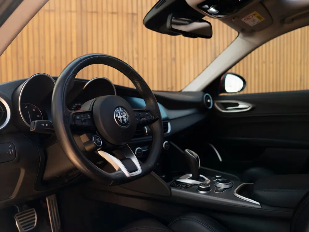 Alfa Romeo Giulia 2.2 Sprint | Panoramadak | Veloce stoelen uit 2021, foto 7