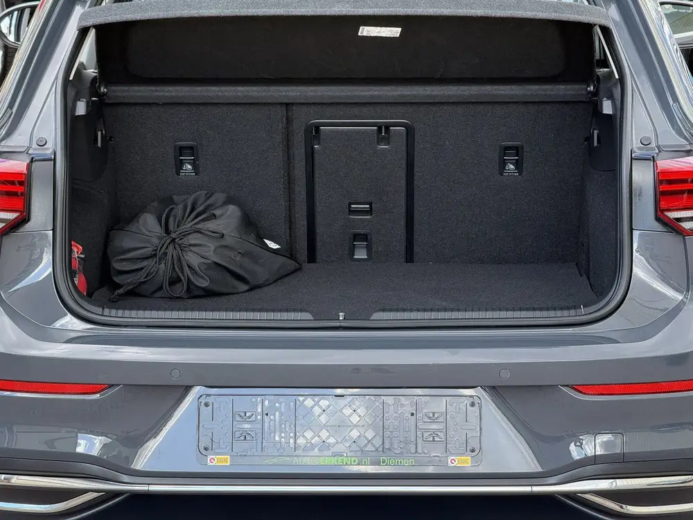 Volkswagen Golf 1.4 eHybrid (bj 2024, automaat) uit 2024, foto 6