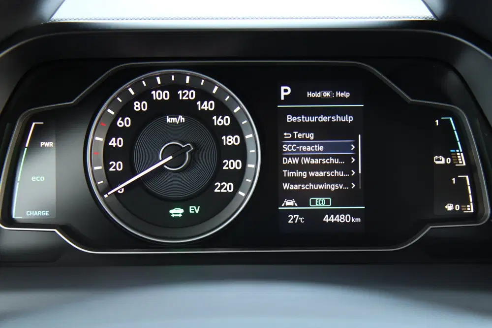 Hyundai IONIQ 1.6 GDi PHEV Carplay Camera Cruise BTW uit 2022, foto 11