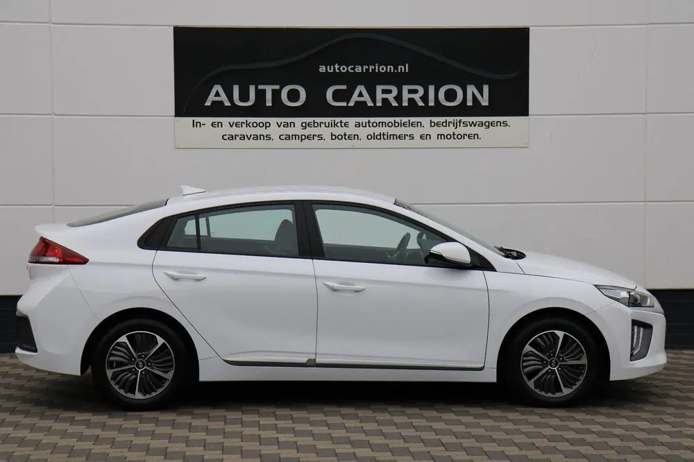 Hyundai IONIQ 1.6 GDi PHEV Carplay Camera Cruise BTW uit 2022, foto 2