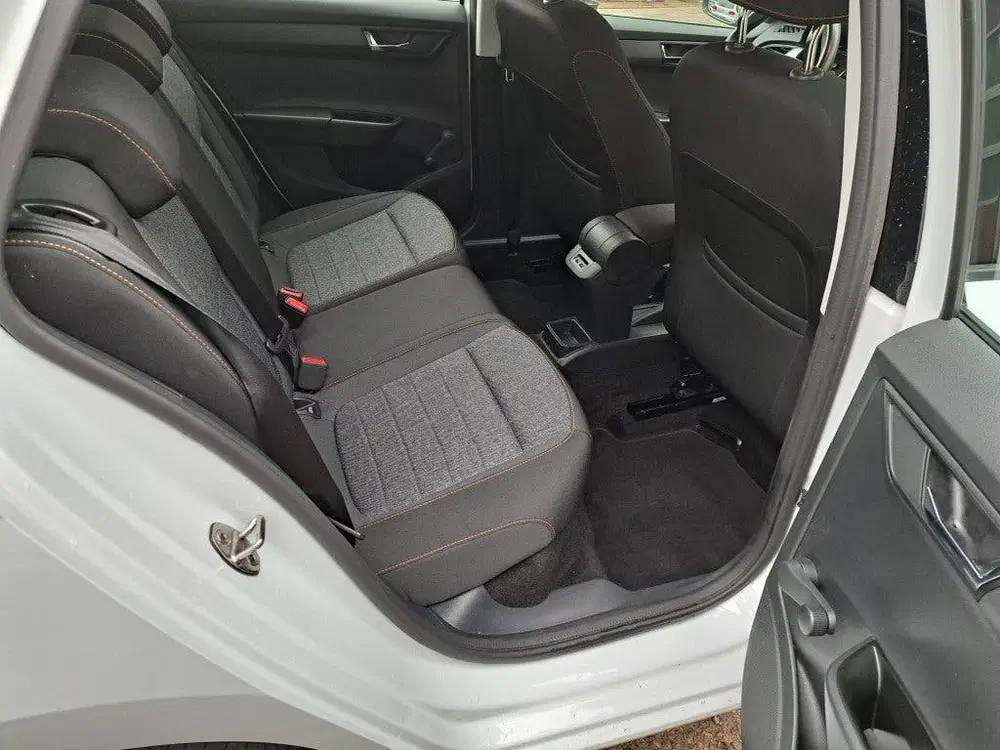 Skoda Fabia Combi 1.0 TSI 95 Pk Business Edition Trekh uit 2022, foto 12