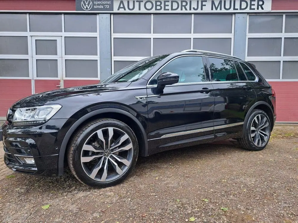 Volkswagen TIGUAN 1.5 TSI ACT 150 Pk R-Line (3x) Highline Bu uit 2020