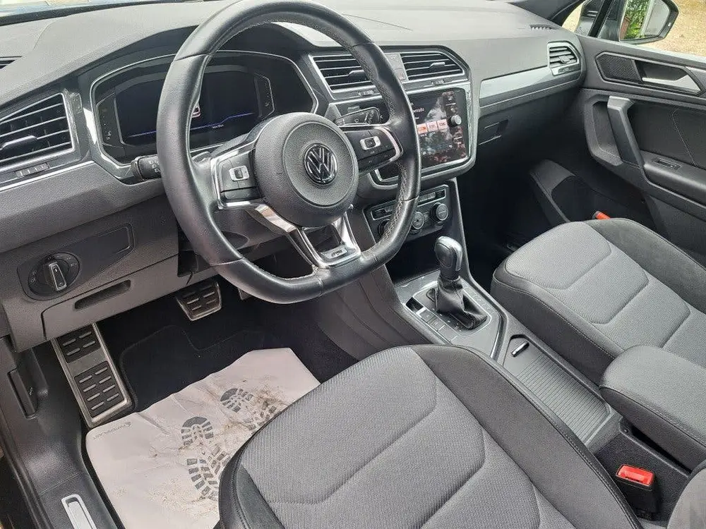 Volkswagen TIGUAN 1.5 TSI ACT 150 Pk R-Line (3x) Highline Bu uit 2020, foto 19