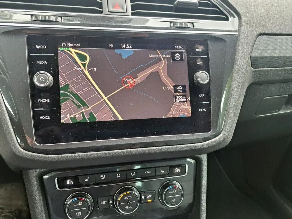 Volkswagen TIGUAN 1.5 TSI ACT 150 Pk R-Line (3x) Highline Bu uit 2020, foto 7
