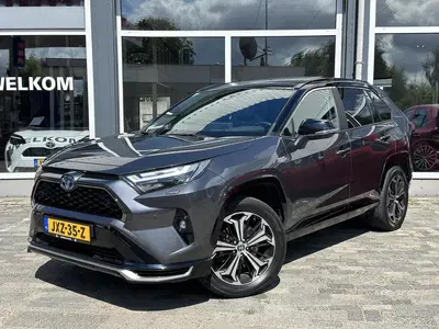Toyota RAV 4 2.5 Plug-in Hybrid AWD Bi-Tone Plus uit 2022
