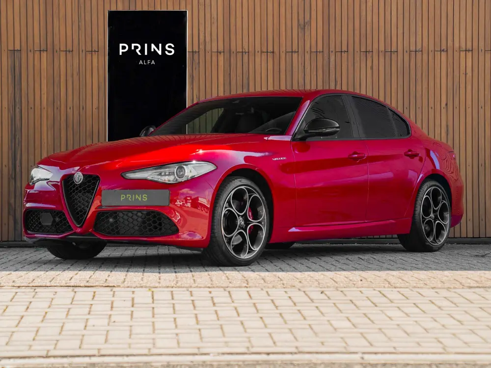 Alfa Romeo Giulia 2.0 T Veloce 280pk AWD uit 2022
