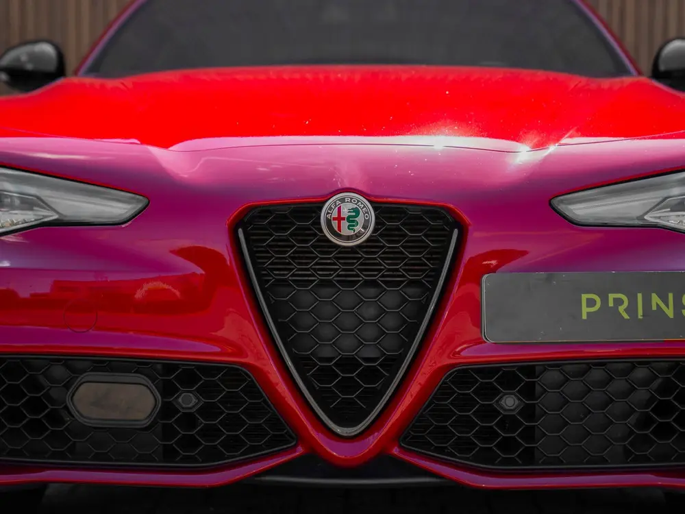 Alfa Romeo Giulia 2.0 T Veloce 280pk AWD uit 2022, foto 18