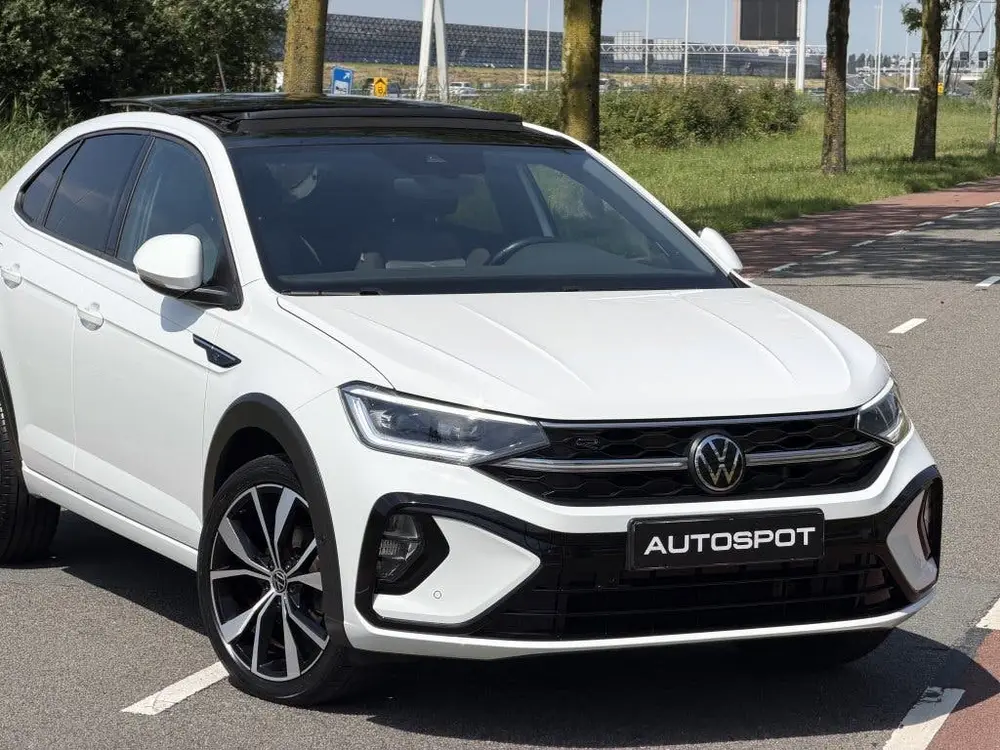 Volkswagen Taigo 1.0 TSI R-Line Pano IQ Light Keyless Beats uit 2022, foto 17