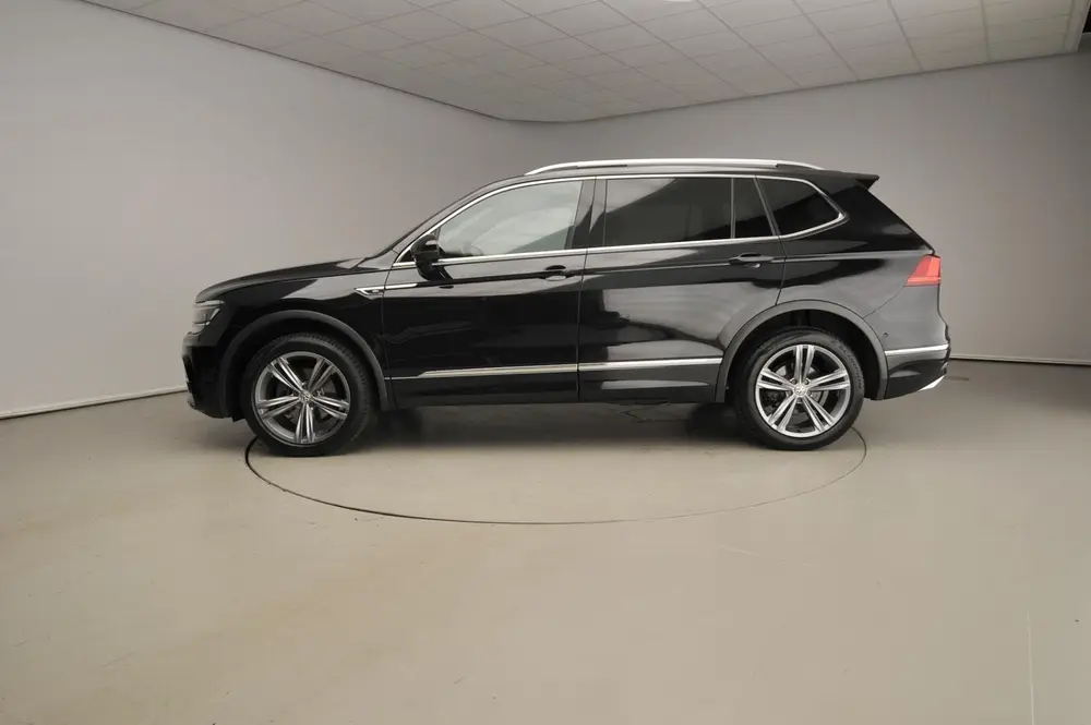 Volkswagen Tiguan Allspace 1.5 TSI Highline Business R 5p | uit 2021, foto 2